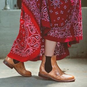 Nandi Bed Stu Boots Women's Size 10